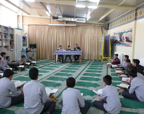برگزاری جلسه فوق برنامه آموزش قرآن